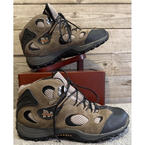 MERRELL Chameleon Mid Kids Size 6.5 Kangaroo/Boa Waterproof Hiking Boots J8033 - Picture 1 of 13